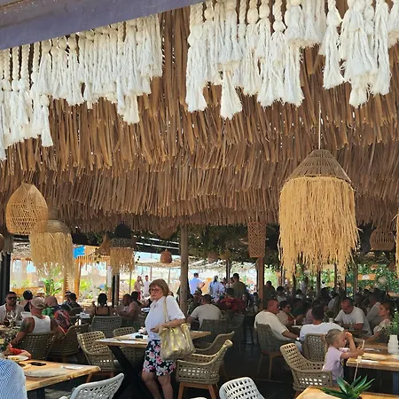 Seaside Amalia Apartamento Năvodari